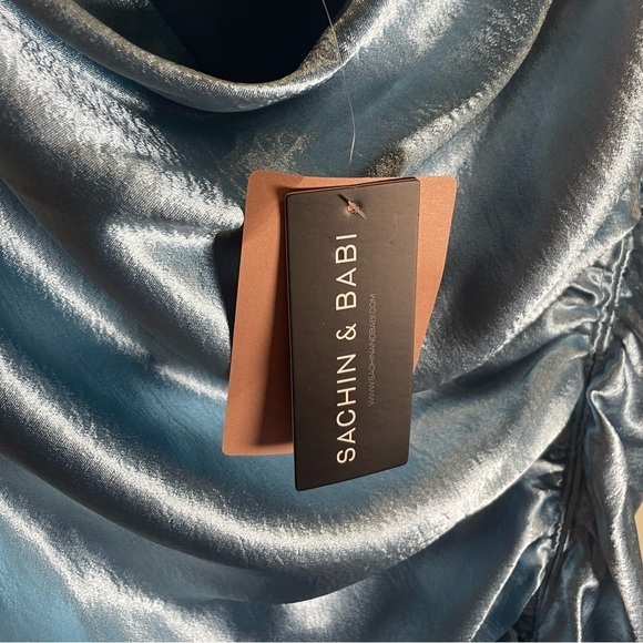 Sachin & Babi Jennings Ruched Hammered Satin Side-Slit Gown in Milky Blue - Picture 9 of 11